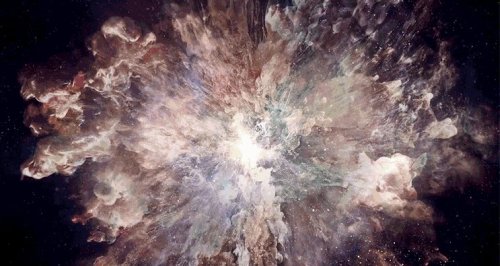 NOVAE - потрясающее видео, демонстрирующее красоту и мощь процесса взрыва сверхновой звезды