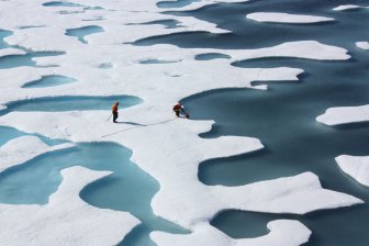 Почему тают ледники в Арктике, выяснили ученые