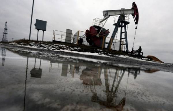«Ведомости»: «Роснефтегаз» просит МЭР стабилизировать налоги для нефтяников на три года