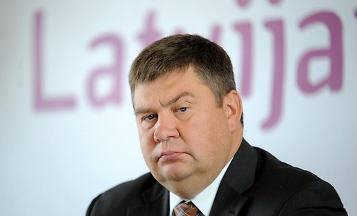 Экс-премьер: Открытие газового рынка не отвечает интересам Латвии