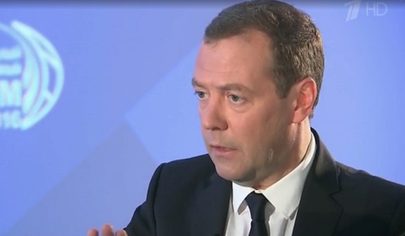 Медведев: инфляция в России по итогам года снизится до рекордного уровня
