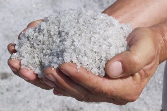 К чему приводит чрезмерное употребление соли