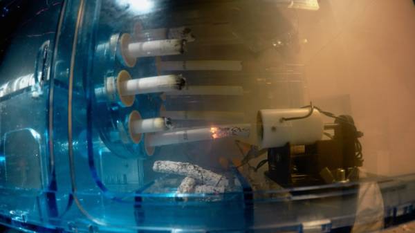 Гарвардские ученые создали робота-курильщика