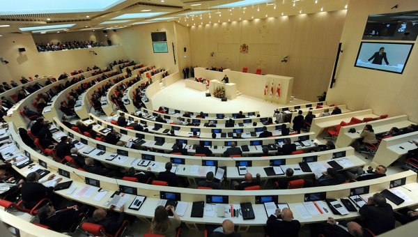 Парламент Грузии утвердил государственный бюджет на 2017 год