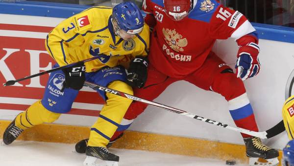 Россияне проиграли "Тре крунур" домашний матч хоккейного Евротура