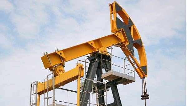 Соглашение ОПЕК и России позволит сократить товарные запасы нефти вдвое