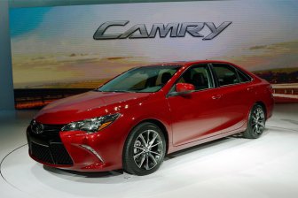 В Toyota собираются использовать алюминий для кузова Camry новой генерации