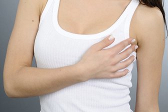 Ученые: Загрязнение воздуха увеличивает риск рака груди у женщин