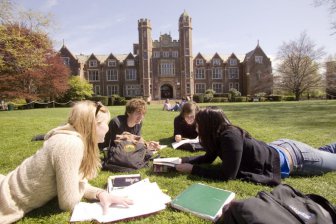 Американское образование: Преимущества университетов США