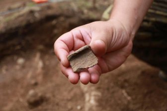 В парке «Зарядье» найдены каменные топоры бронзового века