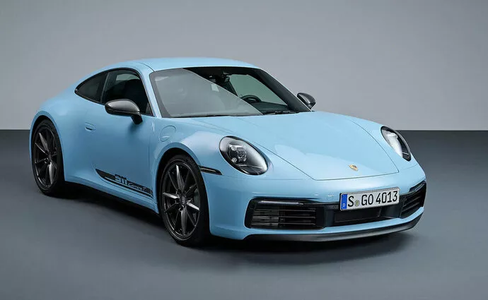 Новый Porsche 911 Carrera T делает ставку на меньший вес и опыт вождения